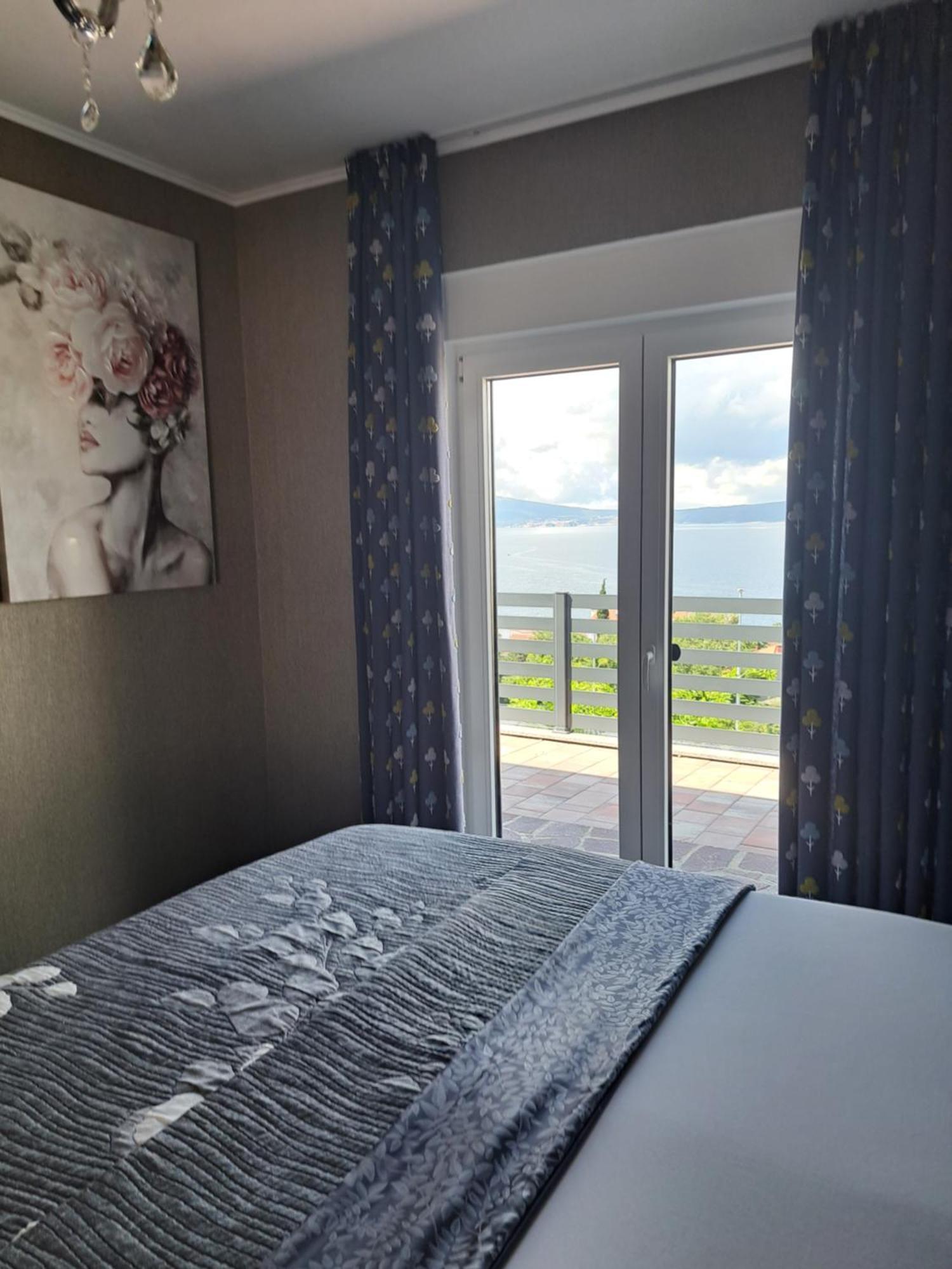 Belissima Vista Mare Villa Selce