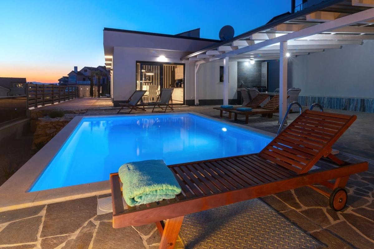 Belissima Vista Mare Villa